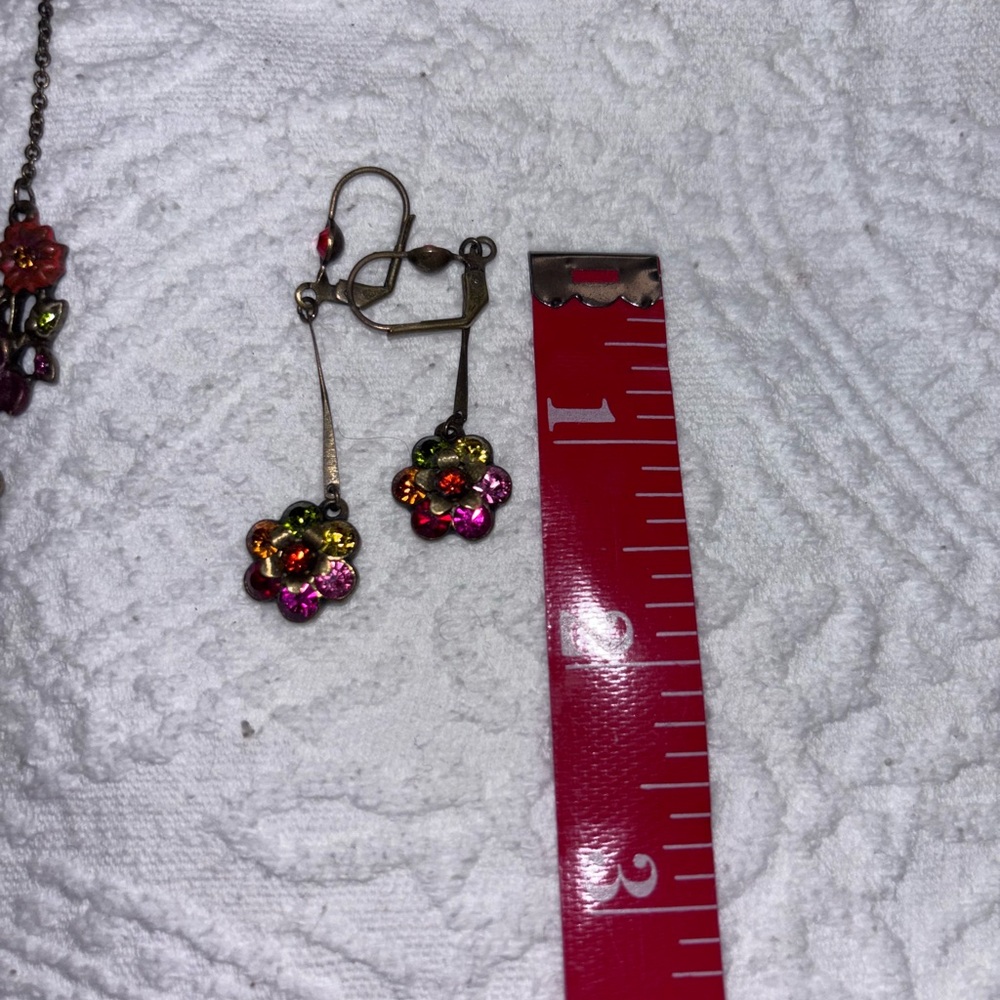 Michal Negrin Red and Pink Floral Necklace Set and earrings - Picture 4 of 6